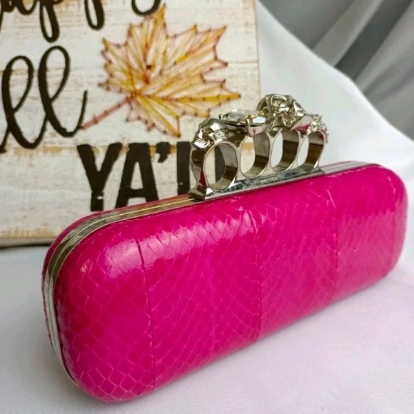 Alexander McQueen Handbags - ALEXANDER MCQUEEN Pink Python Knuckle Box Clutch Bag